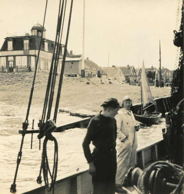 p144