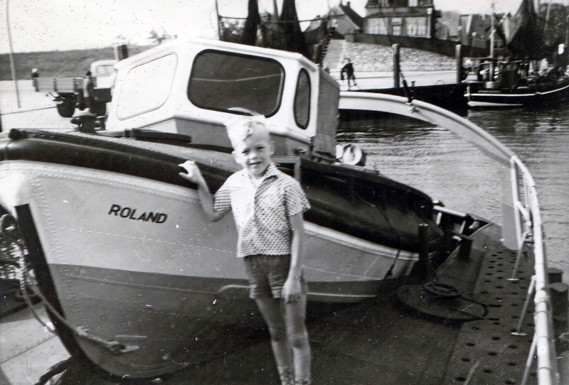 f9382