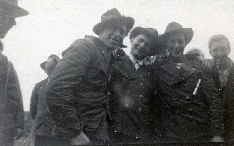 f9882